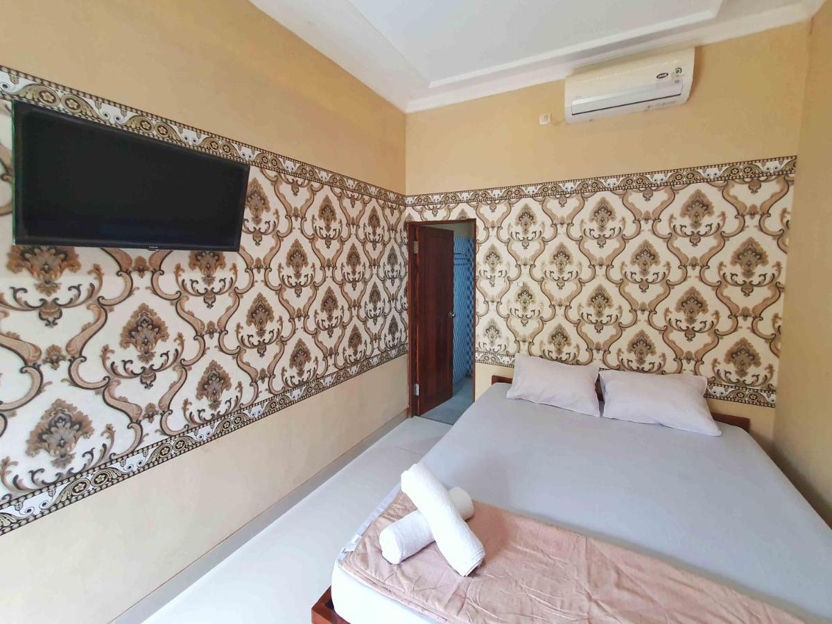 Graha Adi Karya Syariah Kartasura RedPartner Kartosuro Bagian luar foto